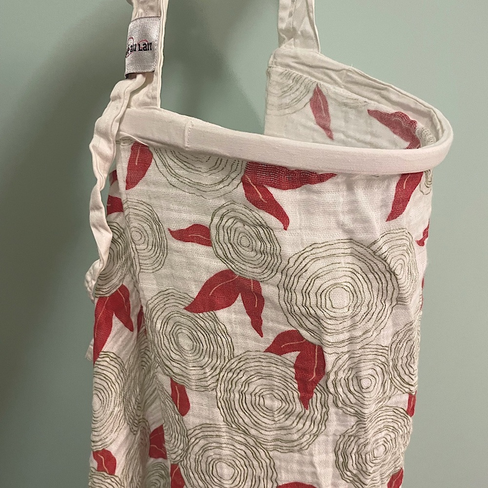 Bébé au Lait nursing cover
